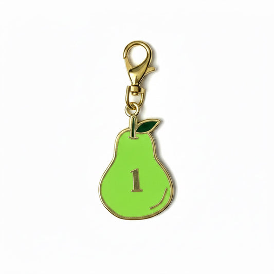 Gold cloisonne Singles and Pairs mahjong charm keepsake, designed by SoloMahj